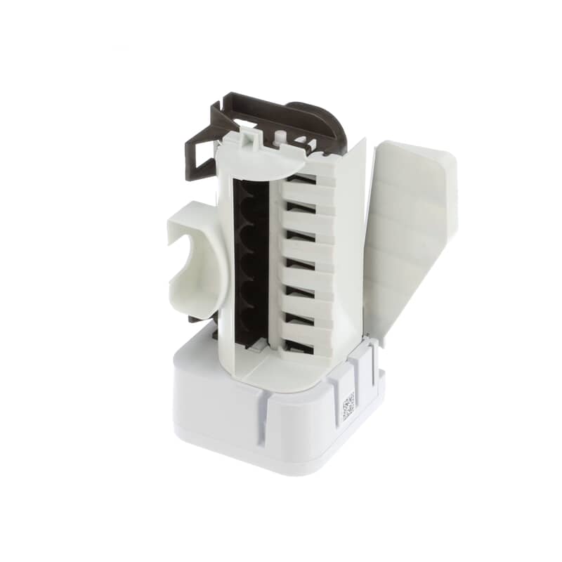 GE Refrigerator Ice Maker (WR49X31524)